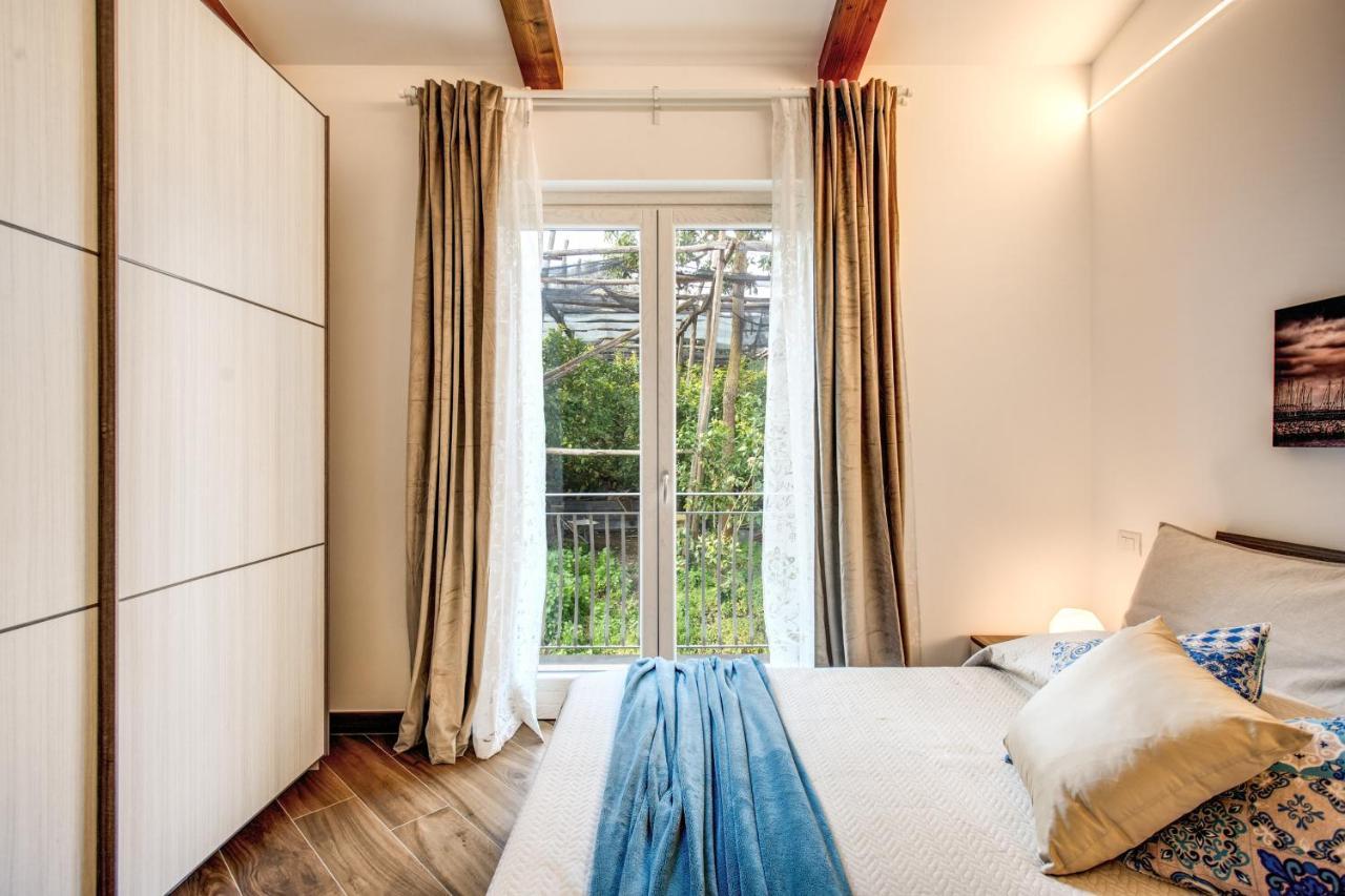 Chez Marie' - Modern Apartment In Countryside Сорренто Екстер'єр фото