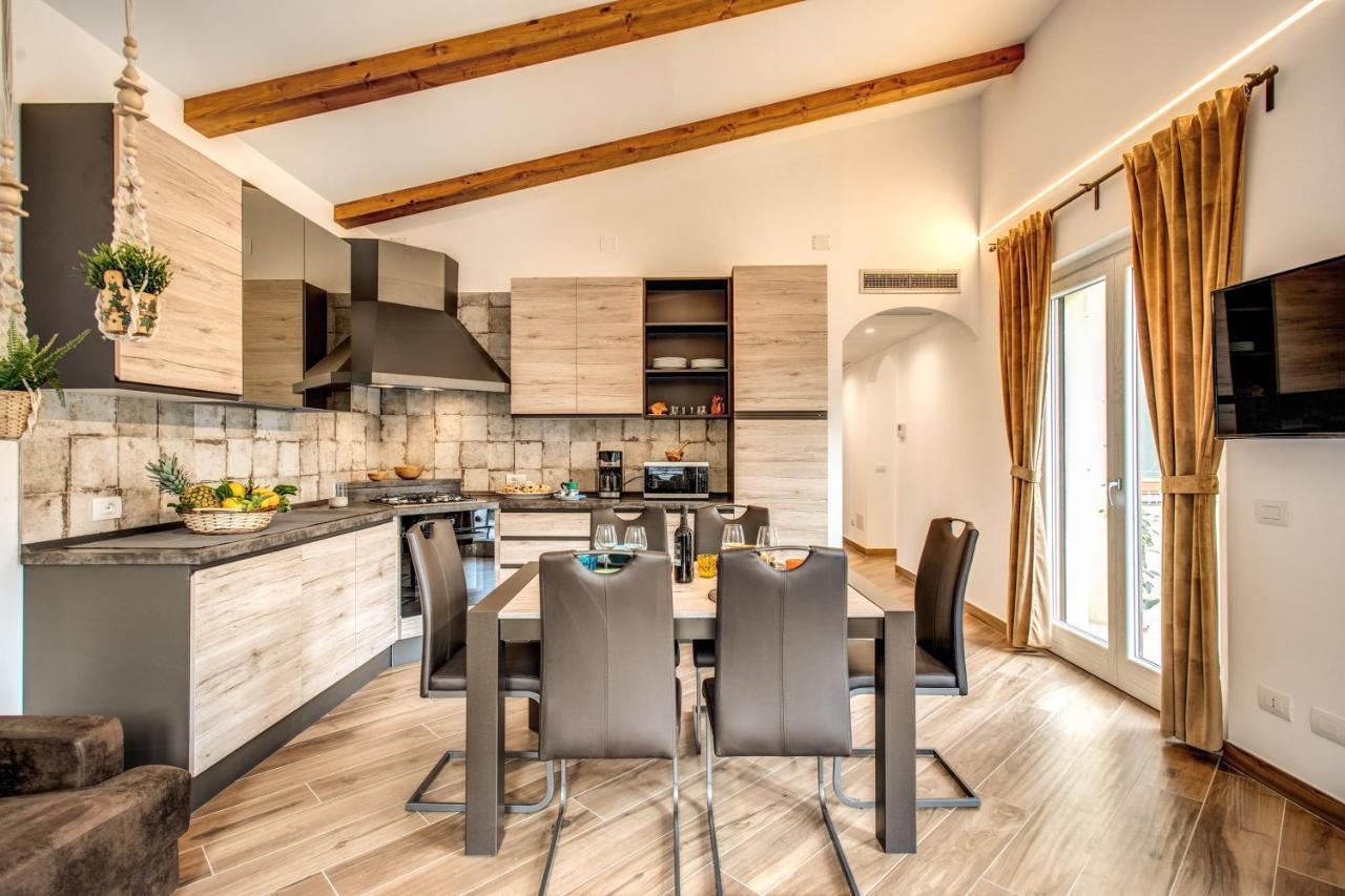 Chez Marie' - Modern Apartment In Countryside Сорренто Екстер'єр фото